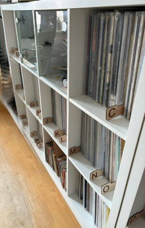 Apfabet 01 26 alfabetische scheidingsstokjes voor LP's