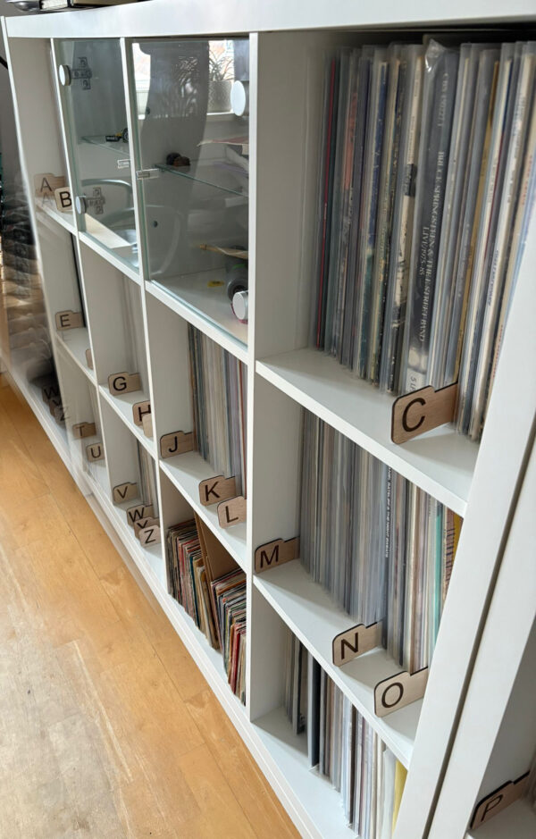 Apfabet 01 26 alfabetische scheidingsstokjes voor LP's